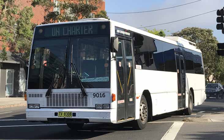 Telfords Volvo B10M Austral Metroliner 9016